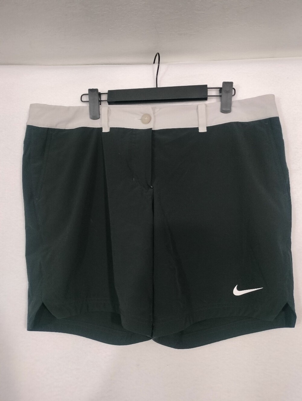 Nike Golf Women’s Black Athletic Shorts with Light Gray Waistband